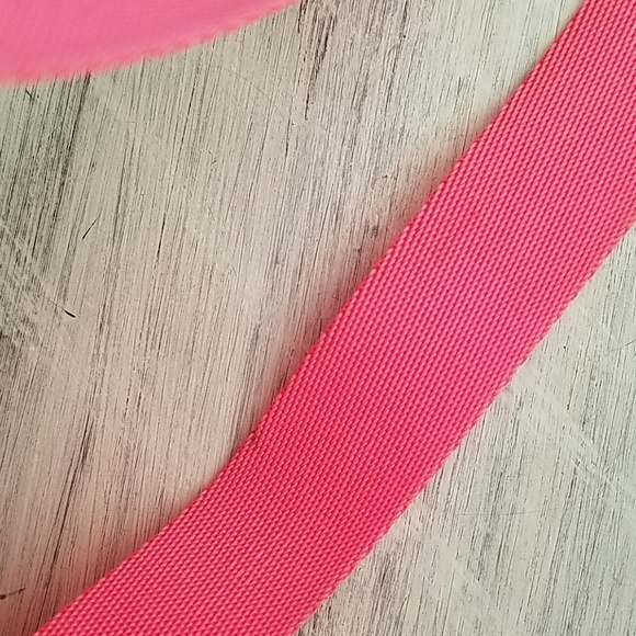 Victoria's Secret | Insulated Tote - Picture 5 of 7